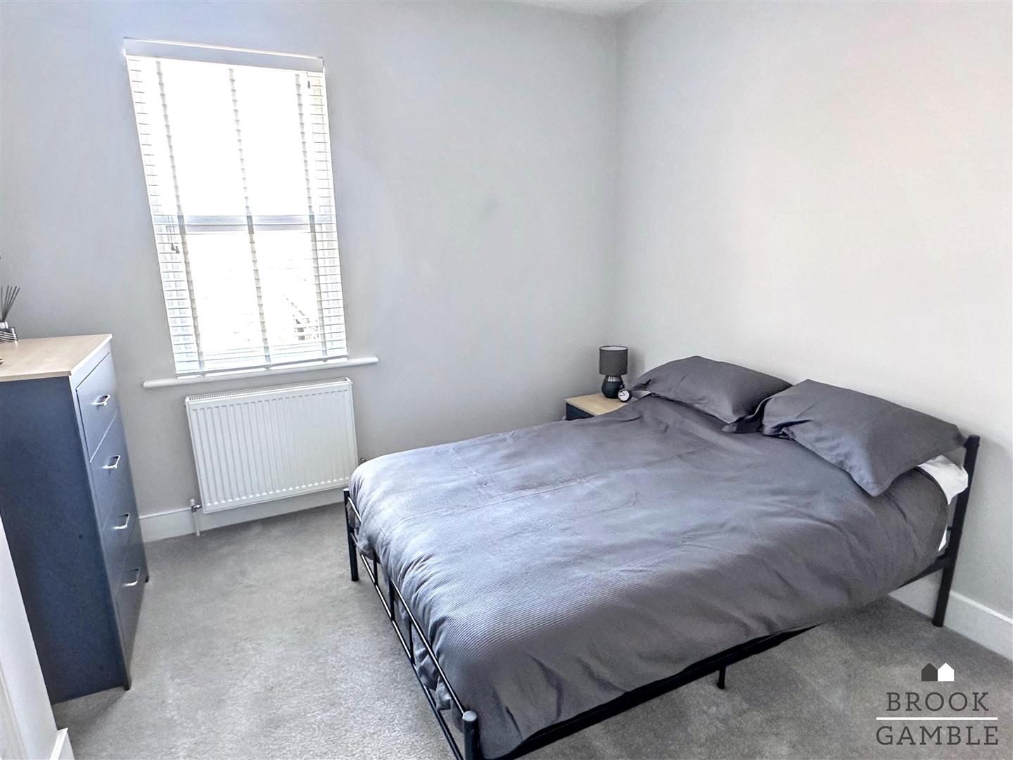 3 Bedroom House. Hurst Road in Eastbourne,  14